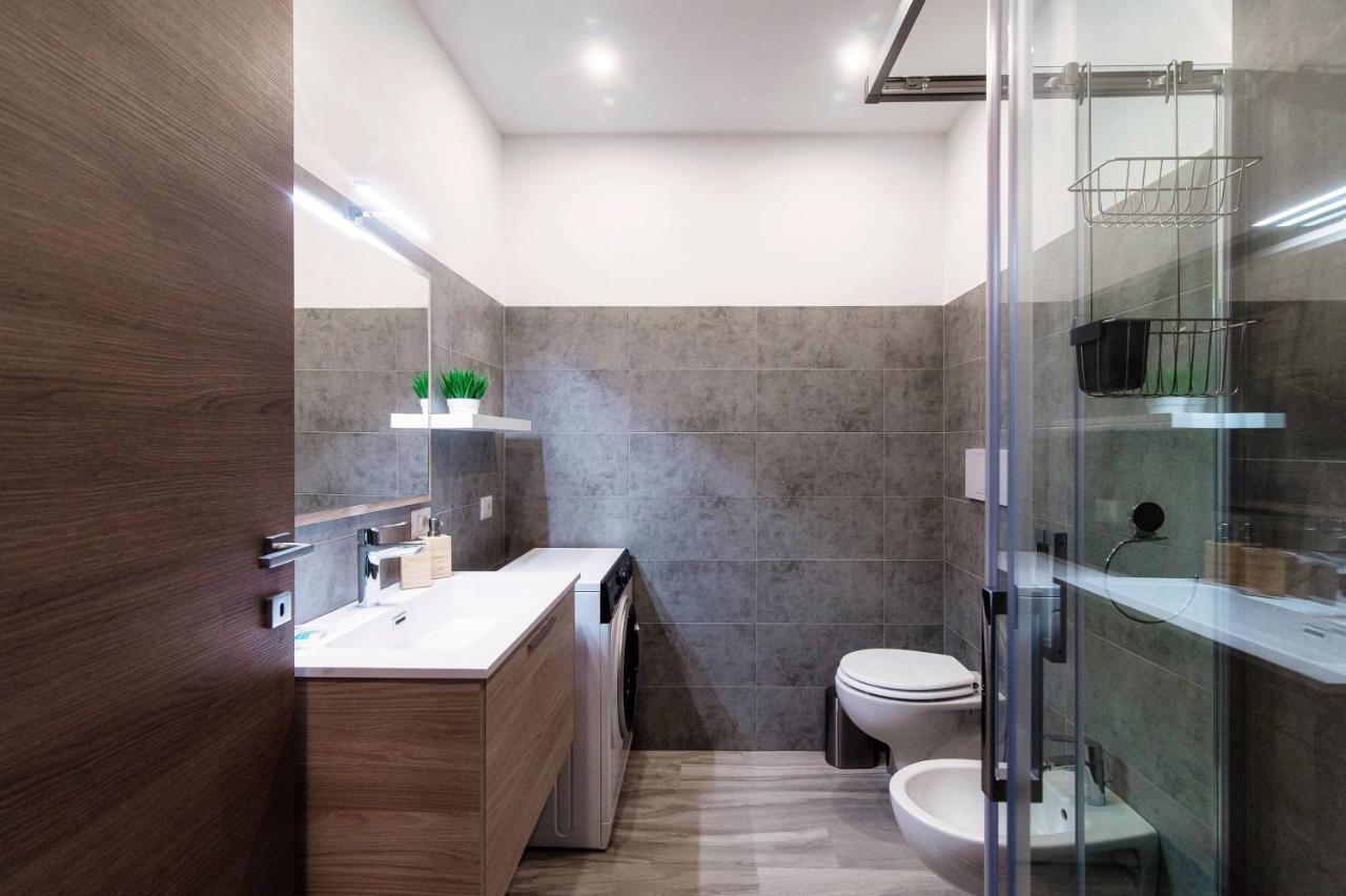 Lianora Apartment By Quokka 360 - Comfortable And Modern Flat In The Centre Of Como Exterior photo